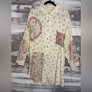 POL Cream Tunic with Lavender Floral Print